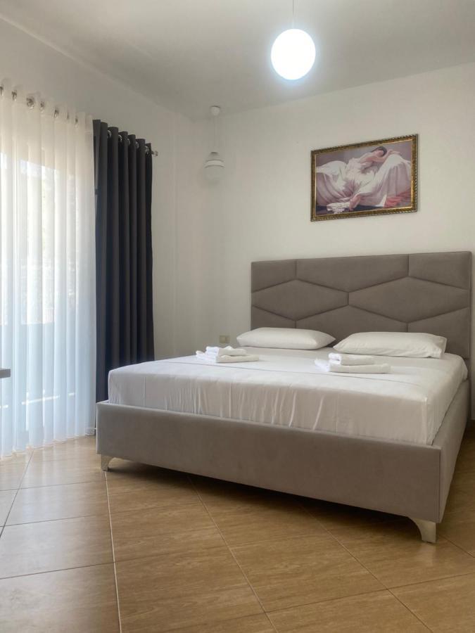 Holiday Home Shahini Ksamil Esterno foto